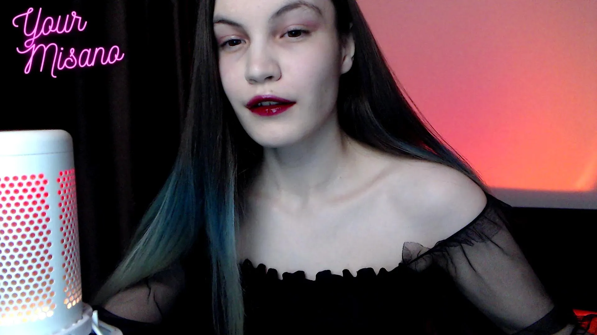 Offline YourMisano on Cam4