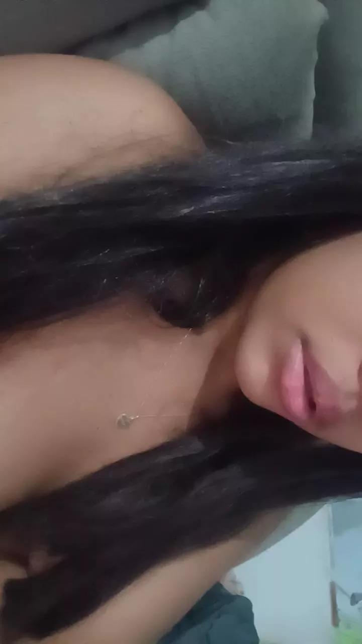 Yukkipop from Cam4