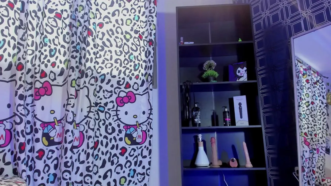 Offline Yulianademon66 on Cam4