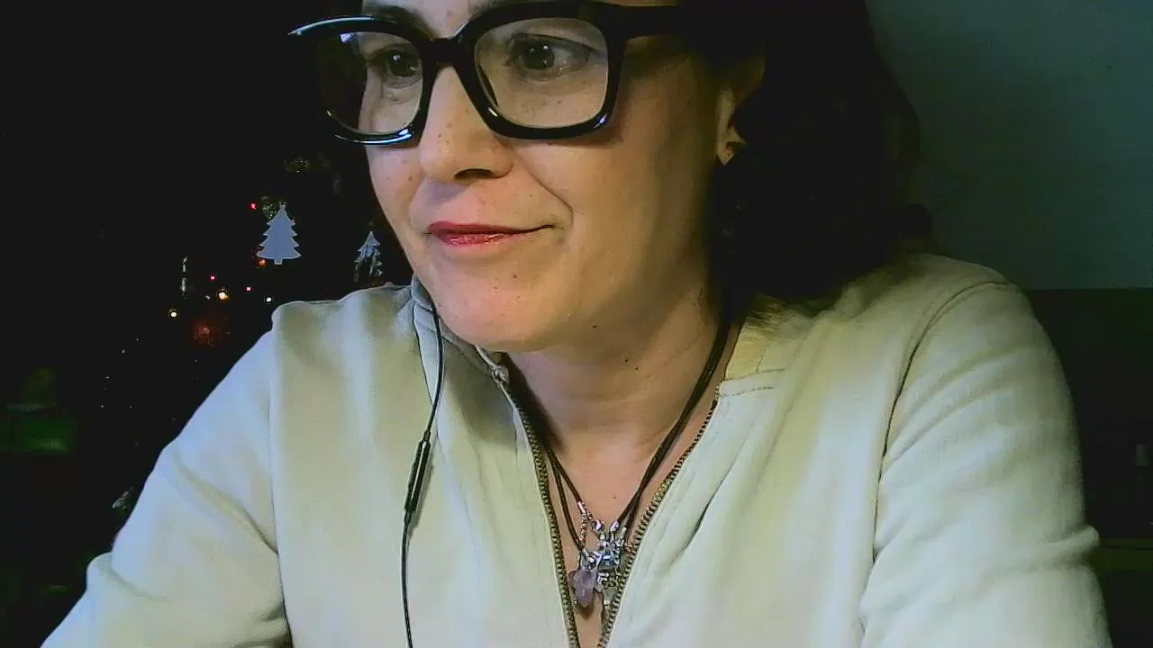 Offline zaidapink on Cam4