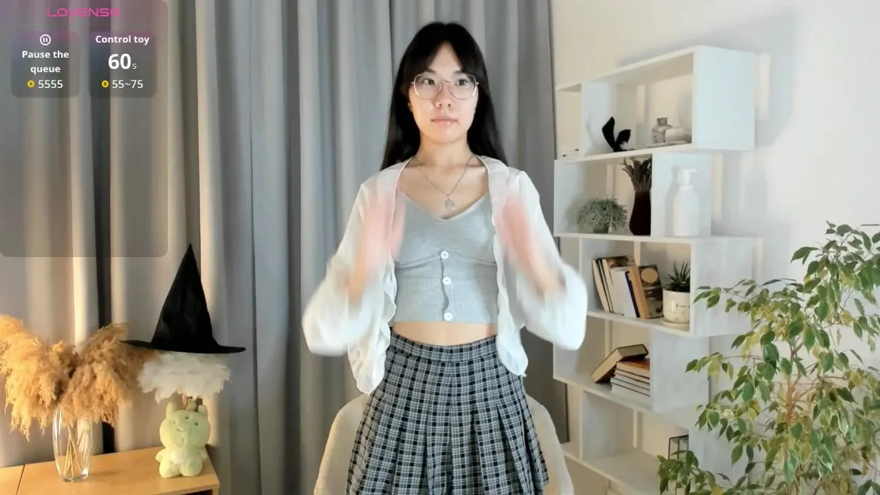 Offline ZaraHascall on Cam4