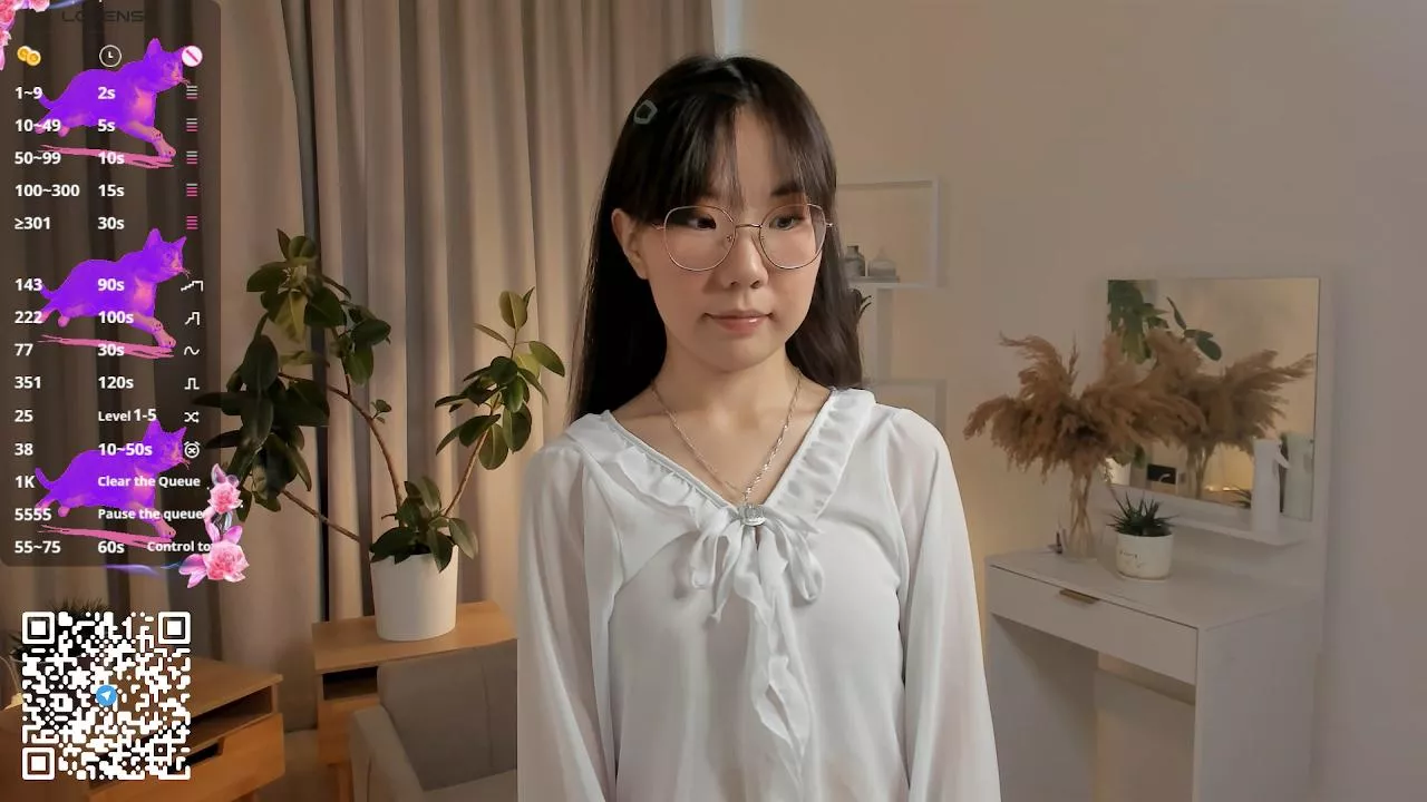 Offline ZaraHascall on Cam4