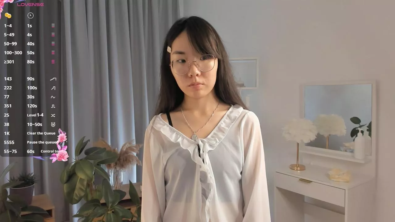 Offline ZaraHascall on Cam4