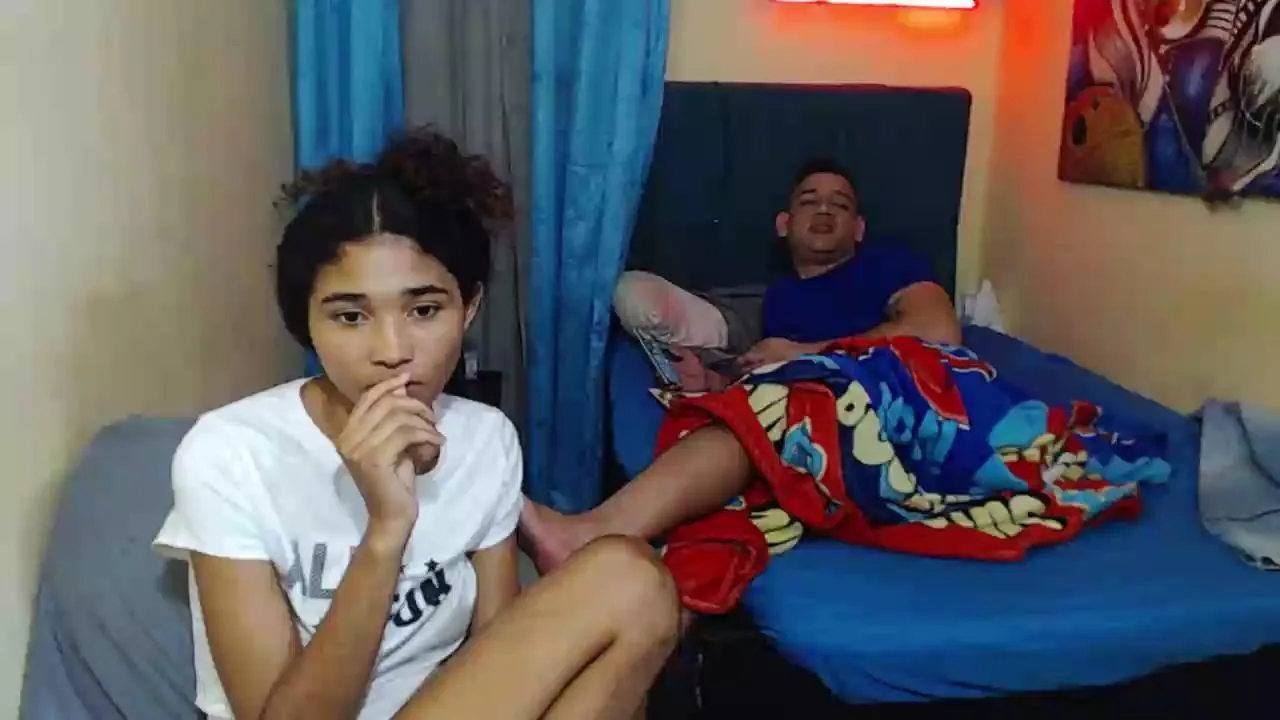 Offline zarina_beutiful on Cam4