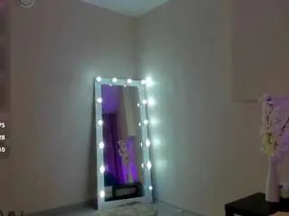 Offline adelina-bliss on CamSoda