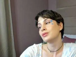 Offline adelineperle on CamSoda