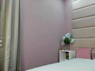 Offline adelineperle on CamSoda