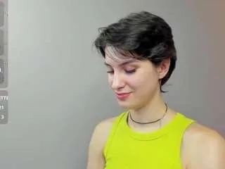 Offline adelineperle on CamSoda