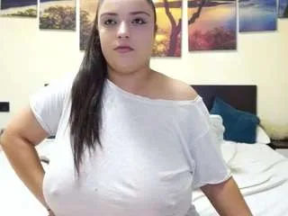 Offline adellineee on CamSoda