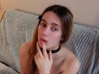 Freechat ainsleycordner on CamSoda