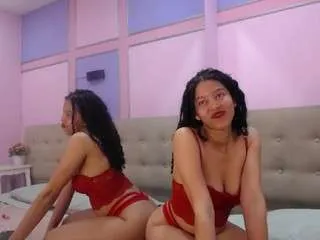 Offline aisha-noir on CamSoda