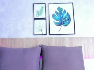 Offline alanna-hank on CamSoda