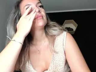 Offline alesys69 on CamSoda