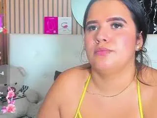 Offline alexandramaravilla on CamSoda