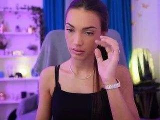 Offline alexisslove on CamSoda