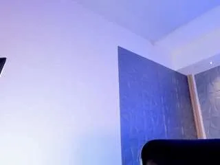 Freechat aliceesmithh on CamSoda