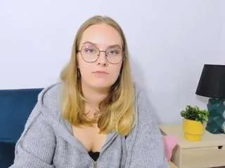 Offline alicejuicy on CamSoda