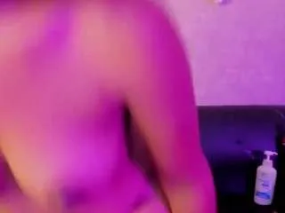 Private alina-chapman on CamSoda