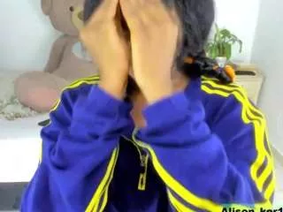 Offline alison-ker on CamSoda