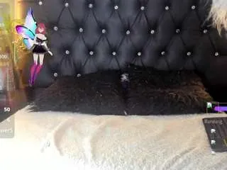 Offline allisonspicy1 on CamSoda