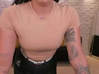 Freechat alyssadean on CamSoda