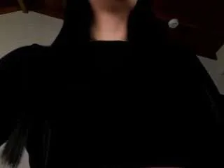 Freechat alyssadean on CamSoda