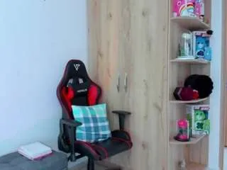 amandaseyfried19 on CamSoda 