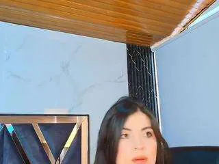 Offline amara-vegaa on CamSoda