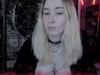 Offline amygoth on CamSoda