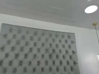 Offline anette-cooper on CamSoda