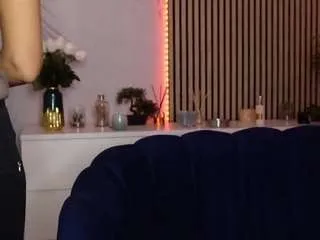 Offline angel-wow on CamSoda