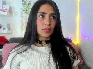 Freechat angela-martina on CamSoda