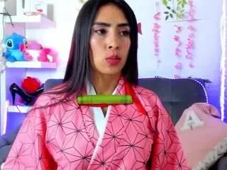 Freechat angela-martina on CamSoda