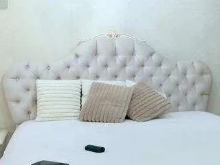 aniakarenina on CamSoda 