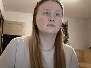 Offline anikalipps on CamSoda