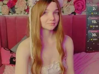 Offline animealica on CamSoda