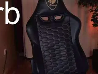 Offline annastark on CamSoda