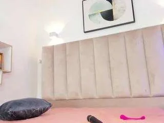 Offline annie-queen on CamSoda