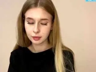 Freechat antonettekolsrud on CamSoda