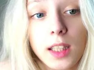 Offline antoniahey on CamSoda