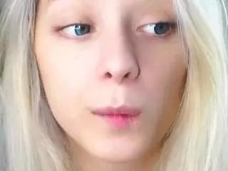 Offline antoniahey on CamSoda