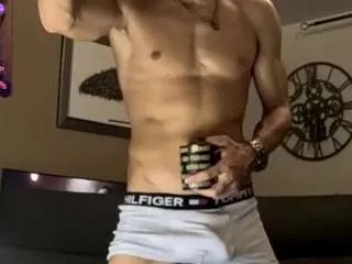 Offline apollonfitx on CamSoda