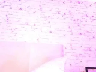 Freechat april-kershaw on CamSoda