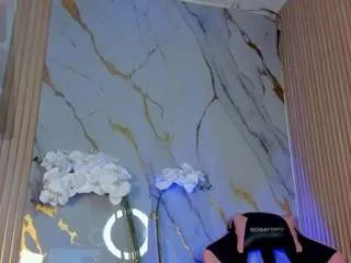 Offline artemish on CamSoda