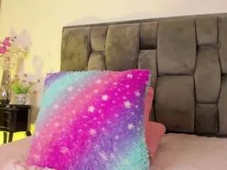 Offline ashantie-millerk on CamSoda