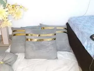 Offline ashlyfoxx1 on CamSoda