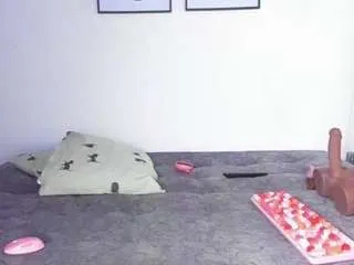 avaferrera — A fake curvy plastic ass beats a flat plank one any day! Try my big plastic and have the biggest fuck of your life!/ G:GOAL: TORSO RIDE + CUM /Tip 150 tokens [649 tokens remaining]