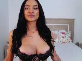 Freechat aylinross on CamSoda