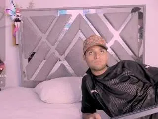 Offline bamby-kitty on CamSoda