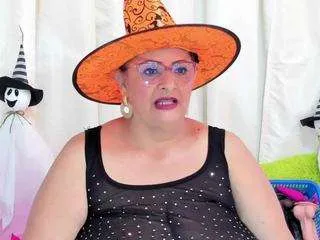 Freechat bbwsalome1 on CamSoda